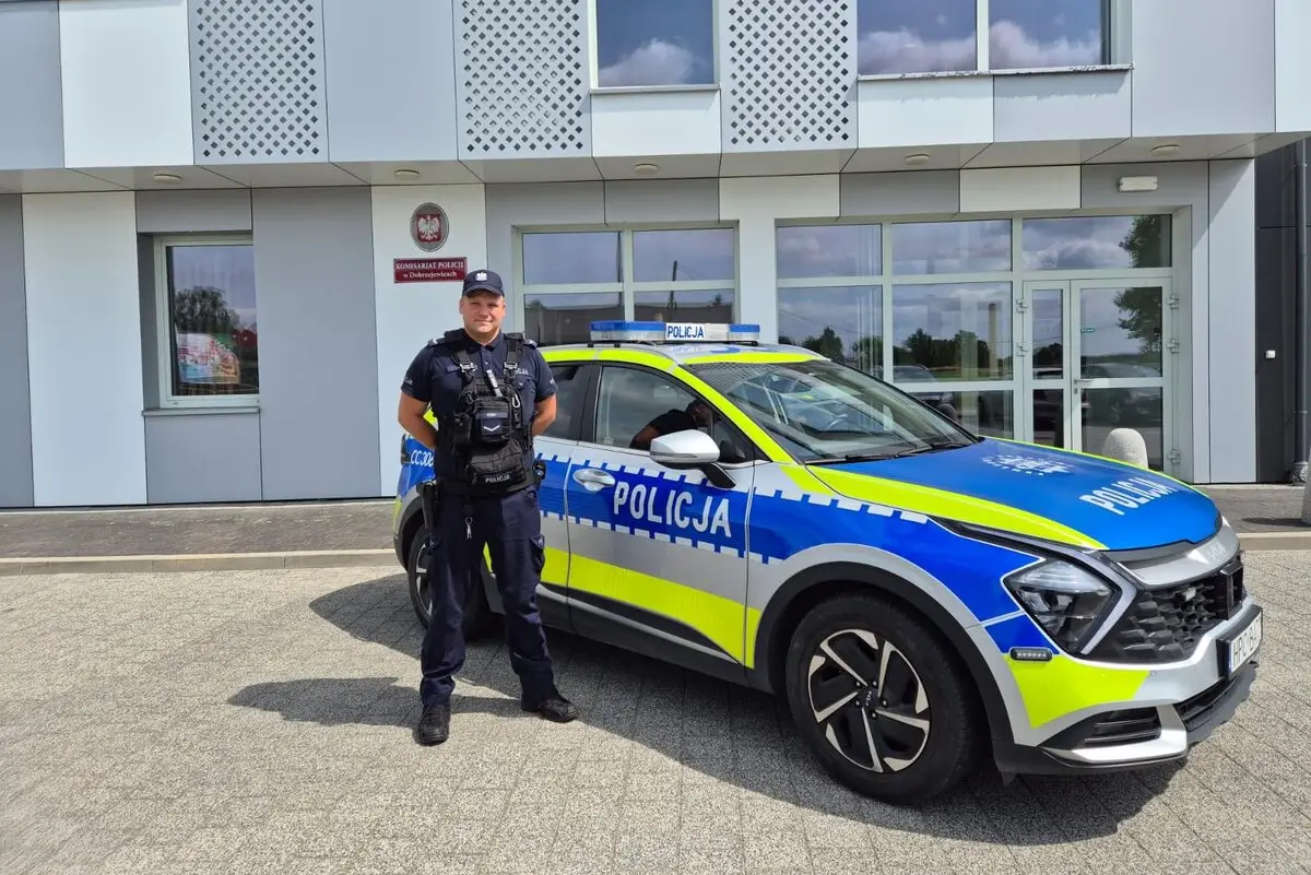 Policjant z Dobrzejewic zatrzymał nietrzeźwego kierowcę poza służbą