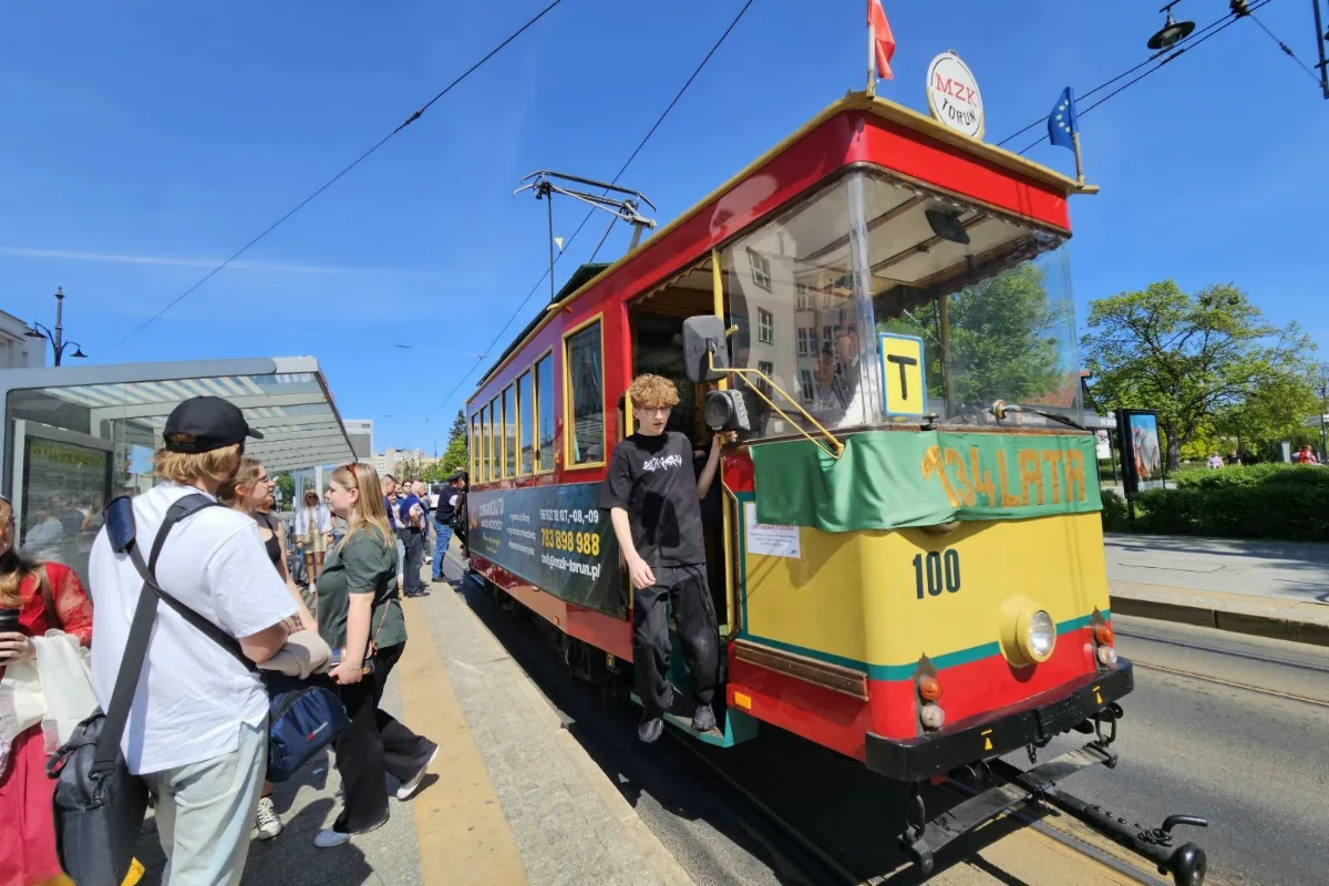 Bezpłatne przejażdżki tramwajem turystycznym na majówkę