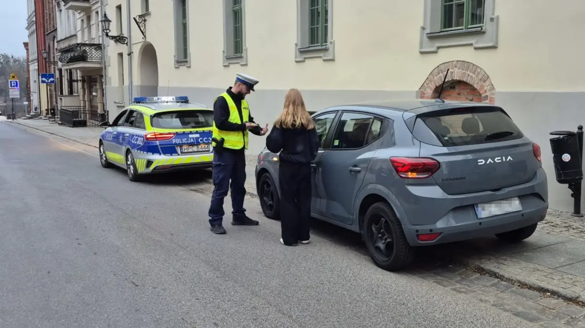 Trwają kontrole parkowania w Toruniu