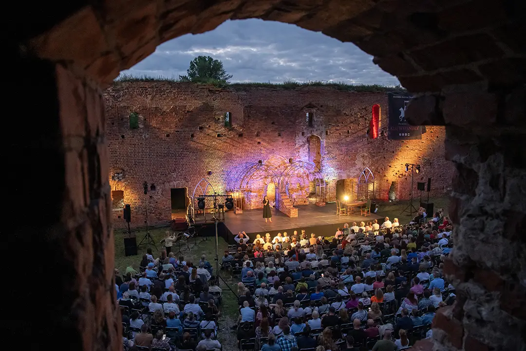 Festiwal „po POLSKU” - połączenie teatru, historii i muzyki w Toruniu