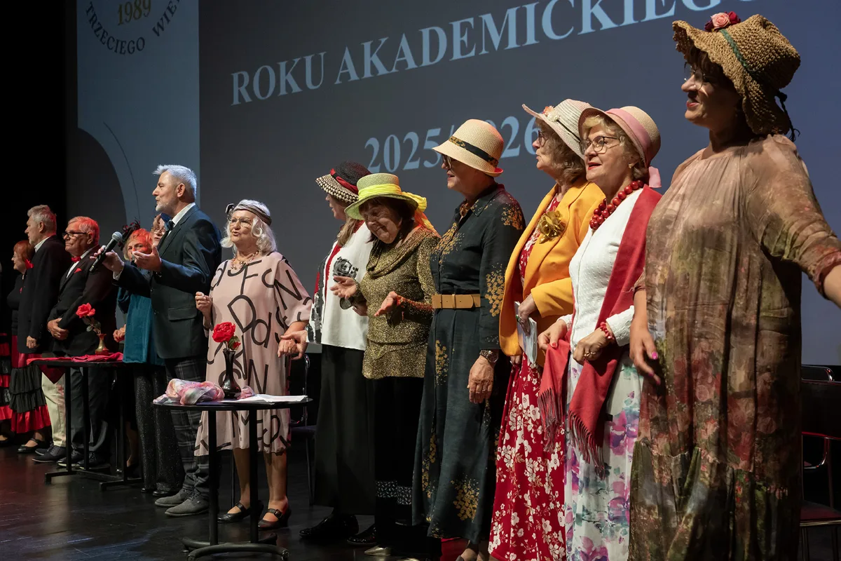 Zakończenie roku akademickiego Toruńskiego Uniwersytetu Trzeciego Wieku