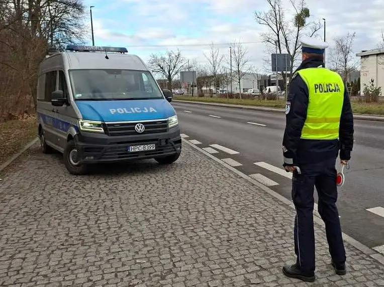 Zwiększona ostrożność na drogach jesienią