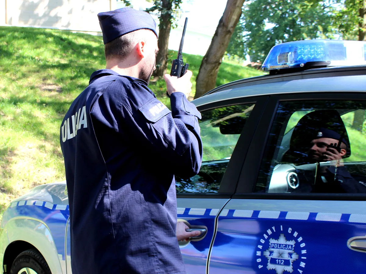 Maturzyści mogą łączyć pracę w Policji z nauką