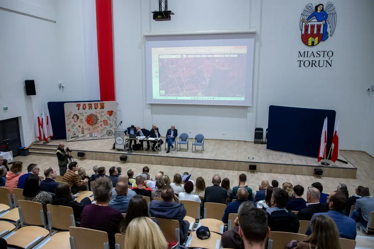 Spotkanie z mieszkańcami lewobrzeża Torunia - inwestycje drogowe na tapecie