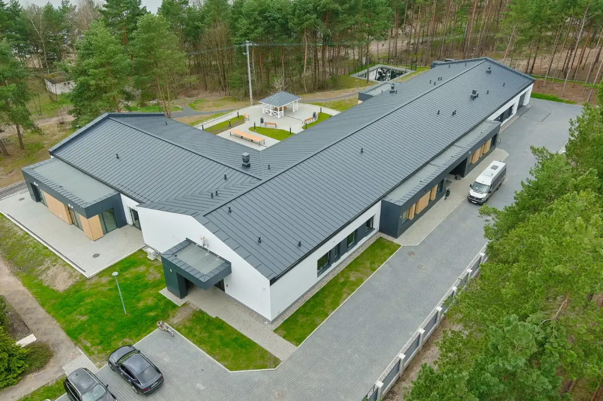 Przetarg na sprzedaż samochodu w ŚDS w Osieku nad Wisłą