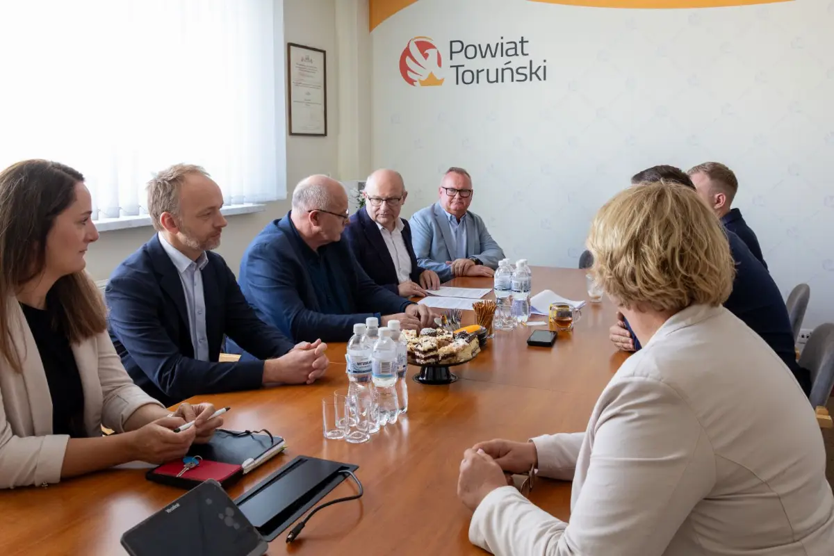 Nowa umowa w Osieku nad Wisłą na usprawnienie terapii w Środowiskowym Domu Samopomocy