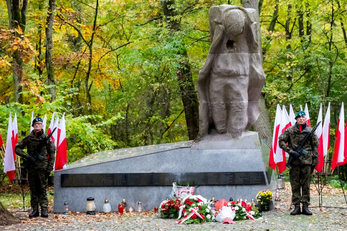 Uroczystości upamiętniające 87. rocznicę egzekucji na Barbarce