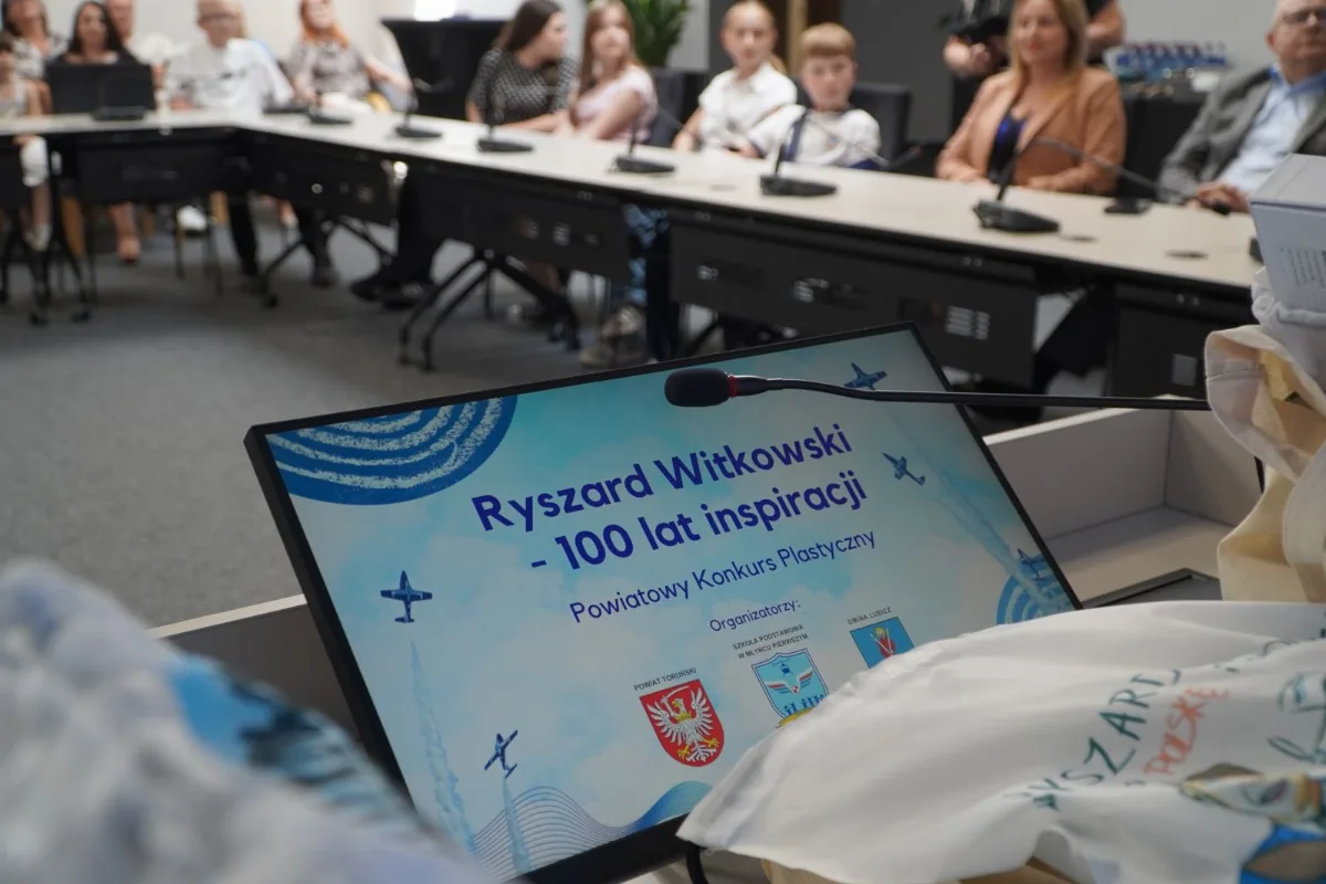 Gala finałowa konkursu plastycznego „Ryszard Witkowski – 100 lat inspiracji” w Toruniu